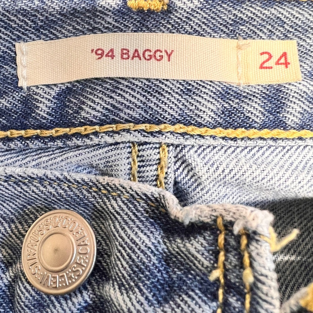 Levis 94 Baggy Jeans Womens 24 Light Wash High Rise Straight Leg Blue Skater - Picture 3 of 8